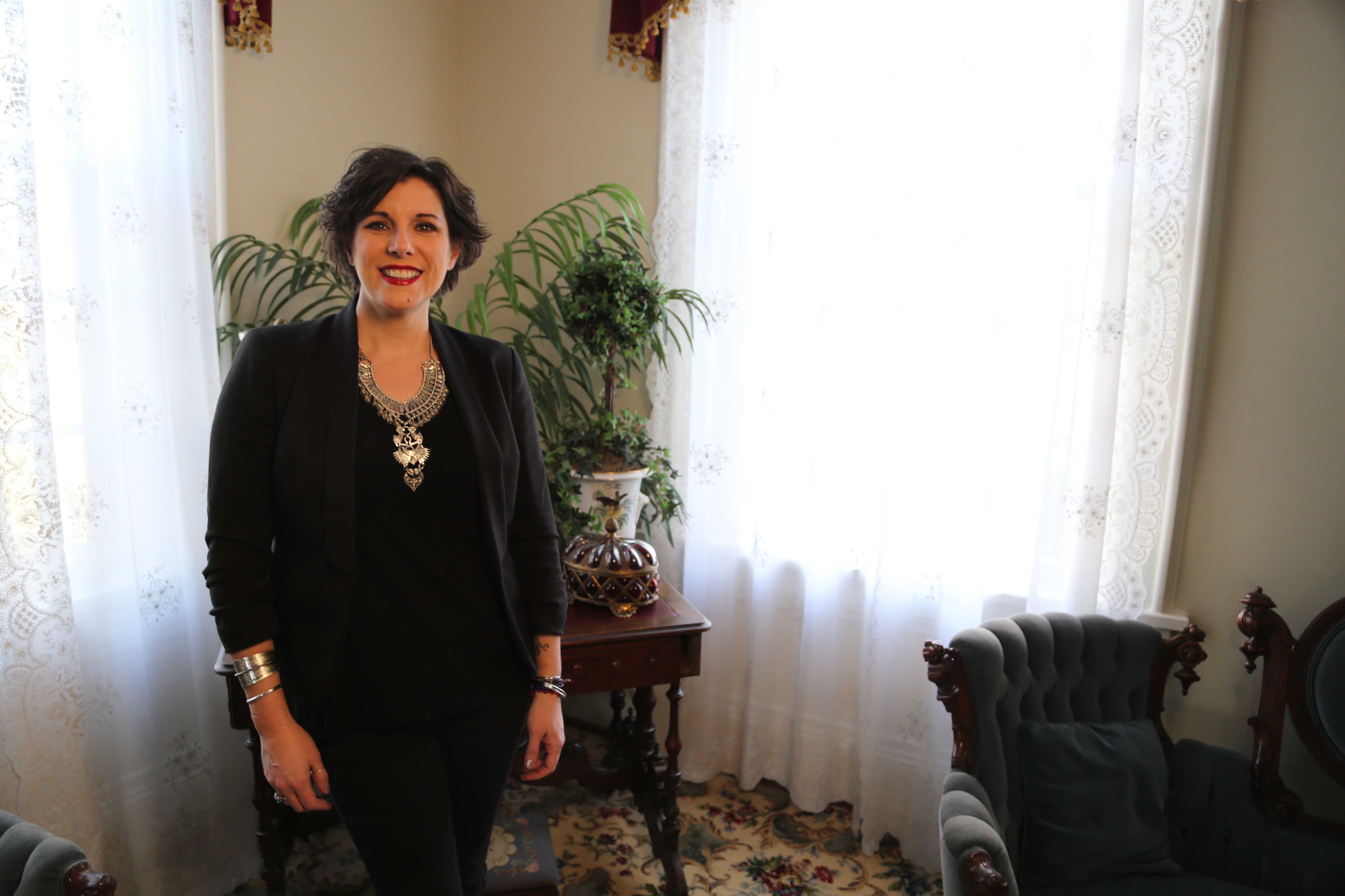 A Dangerous Collaboration | Deanna Raybourn1